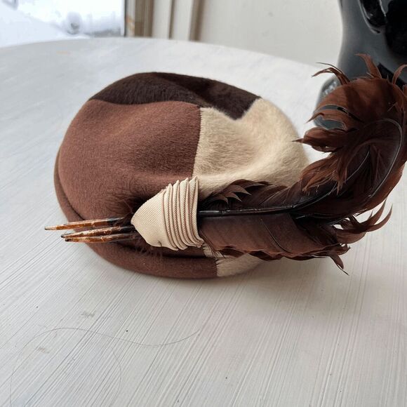 VTG 50s Pillbox Hat Feather Custom Millinery Derby Equestrian Chic 22.5
